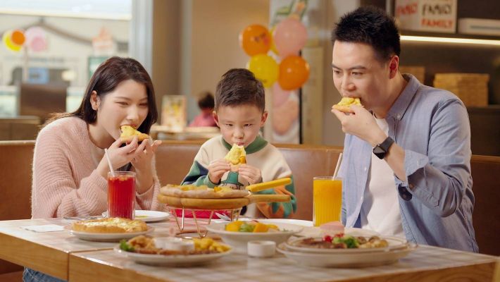 菲滋榴蓮披薩宣傳片